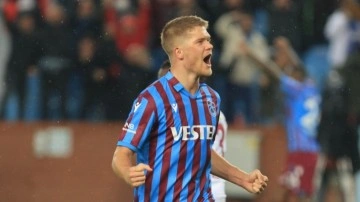 Trabzonspor'un Danimarkalı golcü ismi Andreas Cornelius, Kopenhag ile sözleşme imzaladı