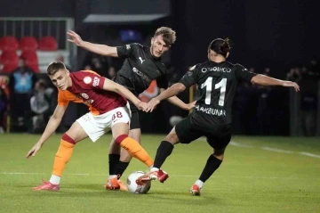 Trendyol Süper Lig: Pendikspor: 0 - Galatasaray: 0 (Maç devam ediyor)
