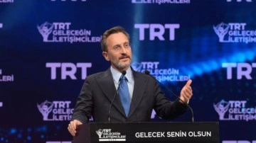 "TRT Geleceğin İletişimcileri Yarışması" ödülleri sahiplerini buldu