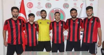 Turgutluspor yeni transferleriyle sezona iddialı hazırlanıyor