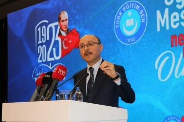 Türk Eğitim-Sen Genel Başkanı Geylan’dan Cumhuriyet’in 100. yılı için kutlama mesajı
