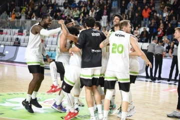 Türkiye Basketbol Süper Ligi: Manisa Büyükşehir Belediyespor: 82 - Tofaş: 76
