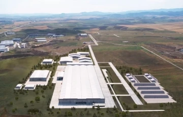 Türkiye’nin en büyük fişek fabrikası açılış için gün sayıyor
