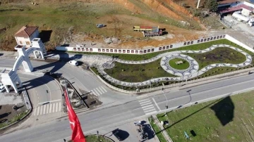 Türkoğlu ilçesine şehitlik anıtı
