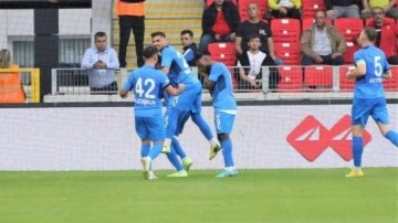 Tuzlaspor deplasmanda Göztepe'yi 2 golle geçti!