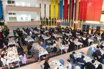 Uluslararası öğrenciler iftar yemeğinde buluştu

