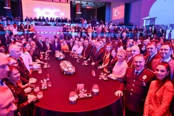 Vali Şahin: Antalya, Cumhuriyetimizin 100'üncü yılının hakkını verdi