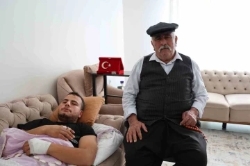 Yaralı askerin dedesi Mehmet Gürbak: “74 torunum var, 5 tanesi cephede”
