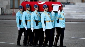 Yaşar Okuyan için Meclis'te cenaze töreni düzenlendi