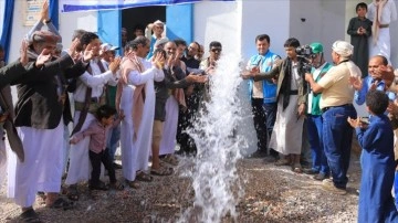 Yemen'de Su Kuyusu ve Vakıf Çeşmesi Açıldı