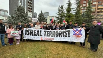 Yeniden Refah Partisi İsrail’in Gazze’deki saldırılarını protesto etti
