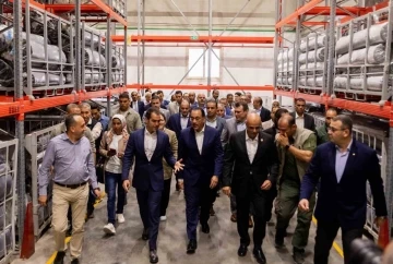 Yeşim Grup’un Mısır’daki firması Jade Tekstil’e Mısır Başbakanı’ndan ziyaret
