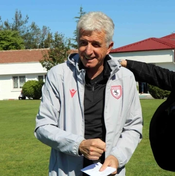 Yücel Uyar: “Yeni hoca İstanbulspor maçında takımın başında olmayacak”
