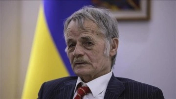 Zelenskiy, Kırım Tatarlarının lideri Kırımoğlu'na "Ukrayna Kahramanı" unvanı verdi